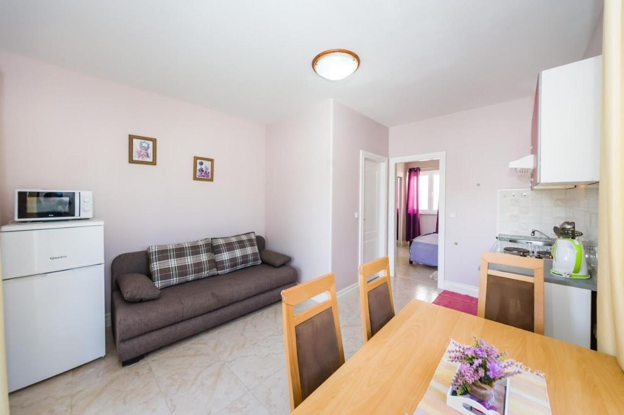 Apartments With A Parking Space Zaton, Zadar - 15000 Zaton  Extérieur photo
