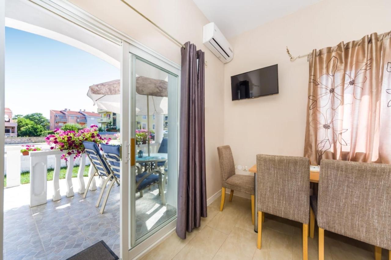 Apartments With A Parking Space Zaton, Zadar - 15000 Zaton  Extérieur photo